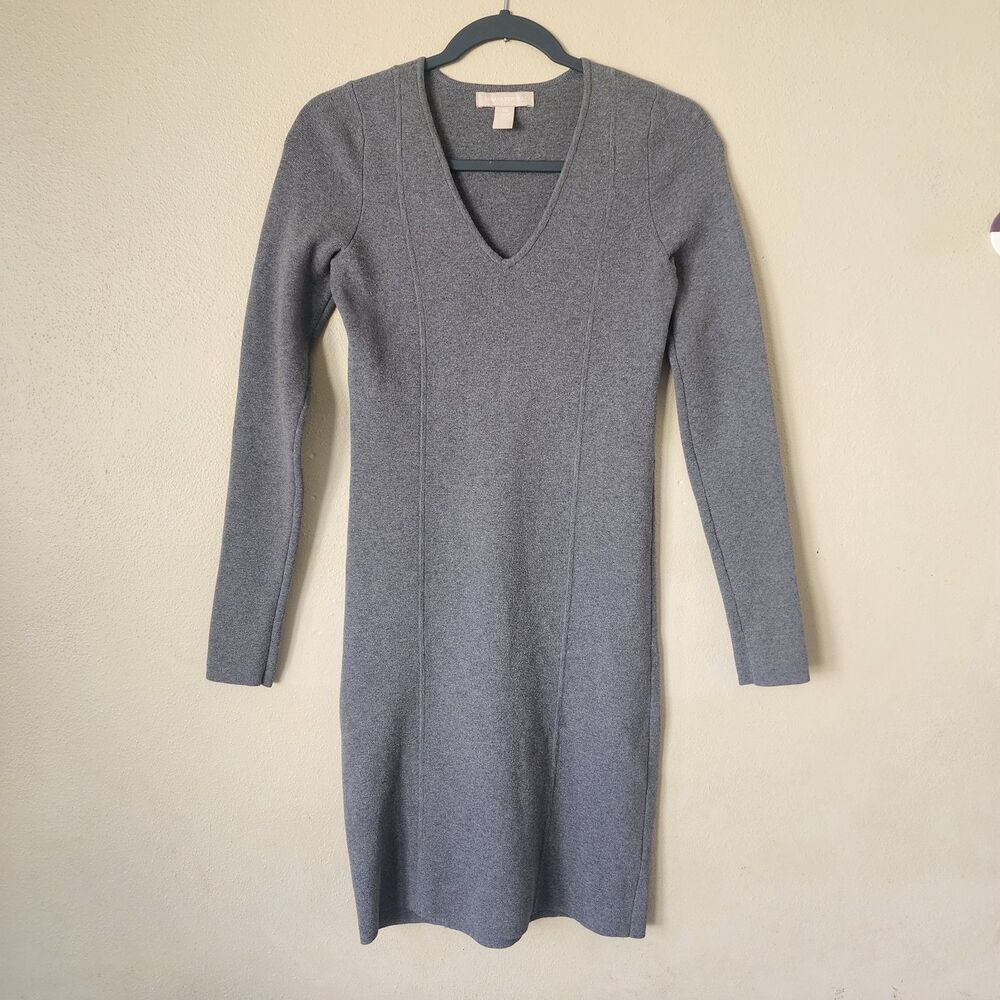 Banana Republic Gray V-Neck Long Sleeve Sweater Dress Size XS Minimalist Chic